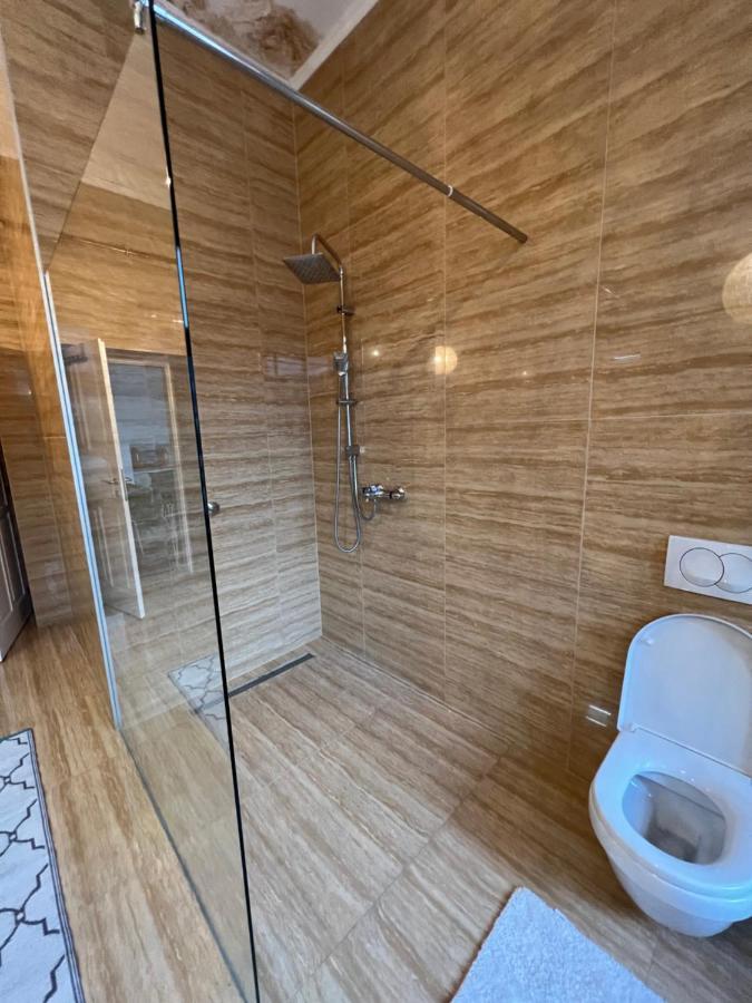 Apartman Happy Lejlighed Sarajevo Eksteriør billede