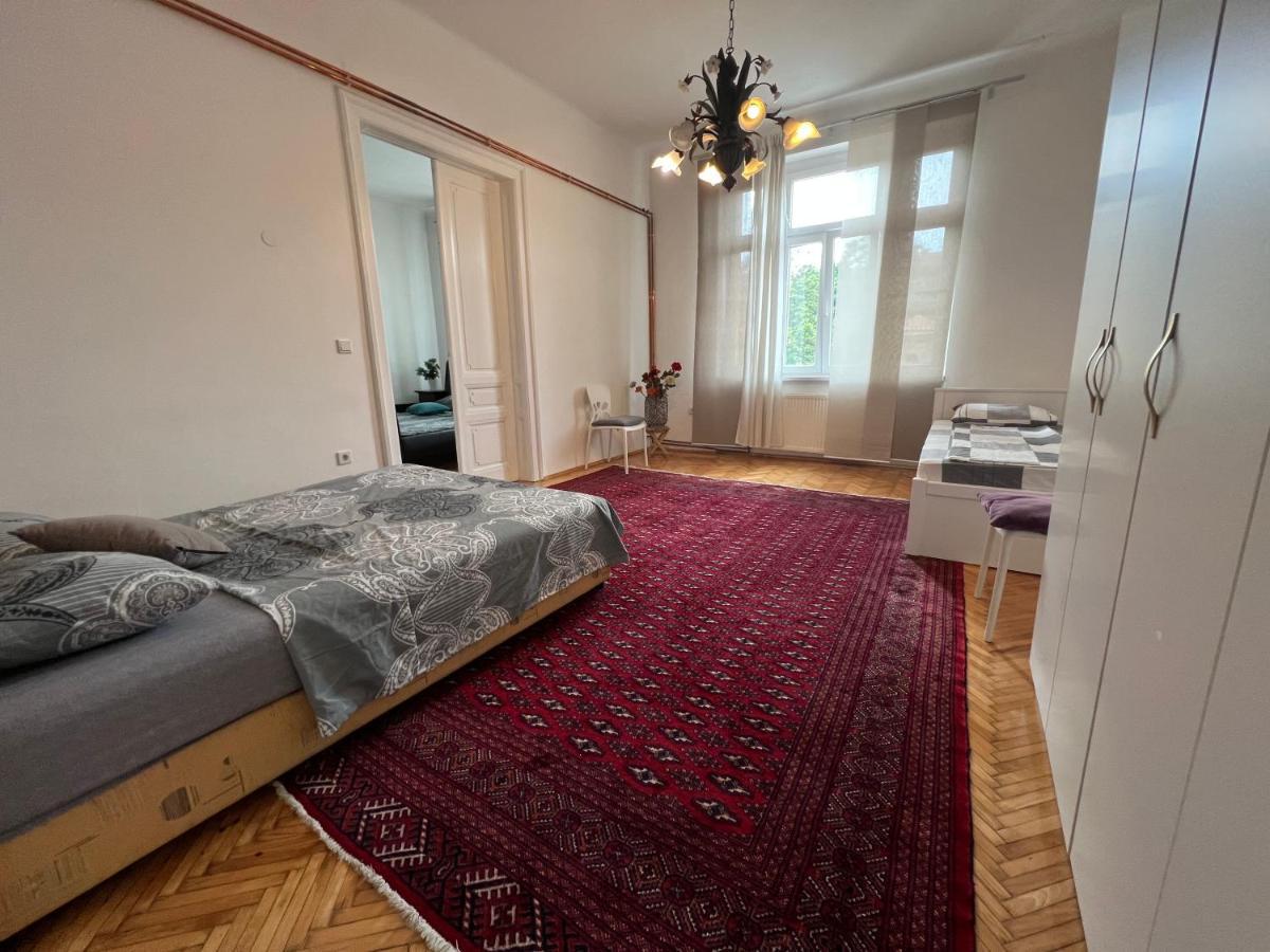 Apartman Happy Lejlighed Sarajevo Eksteriør billede