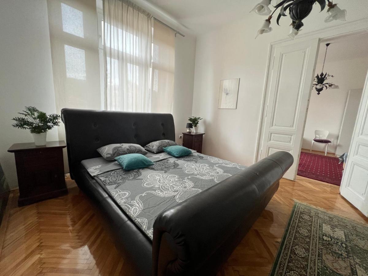 Apartman Happy Lejlighed Sarajevo Eksteriør billede