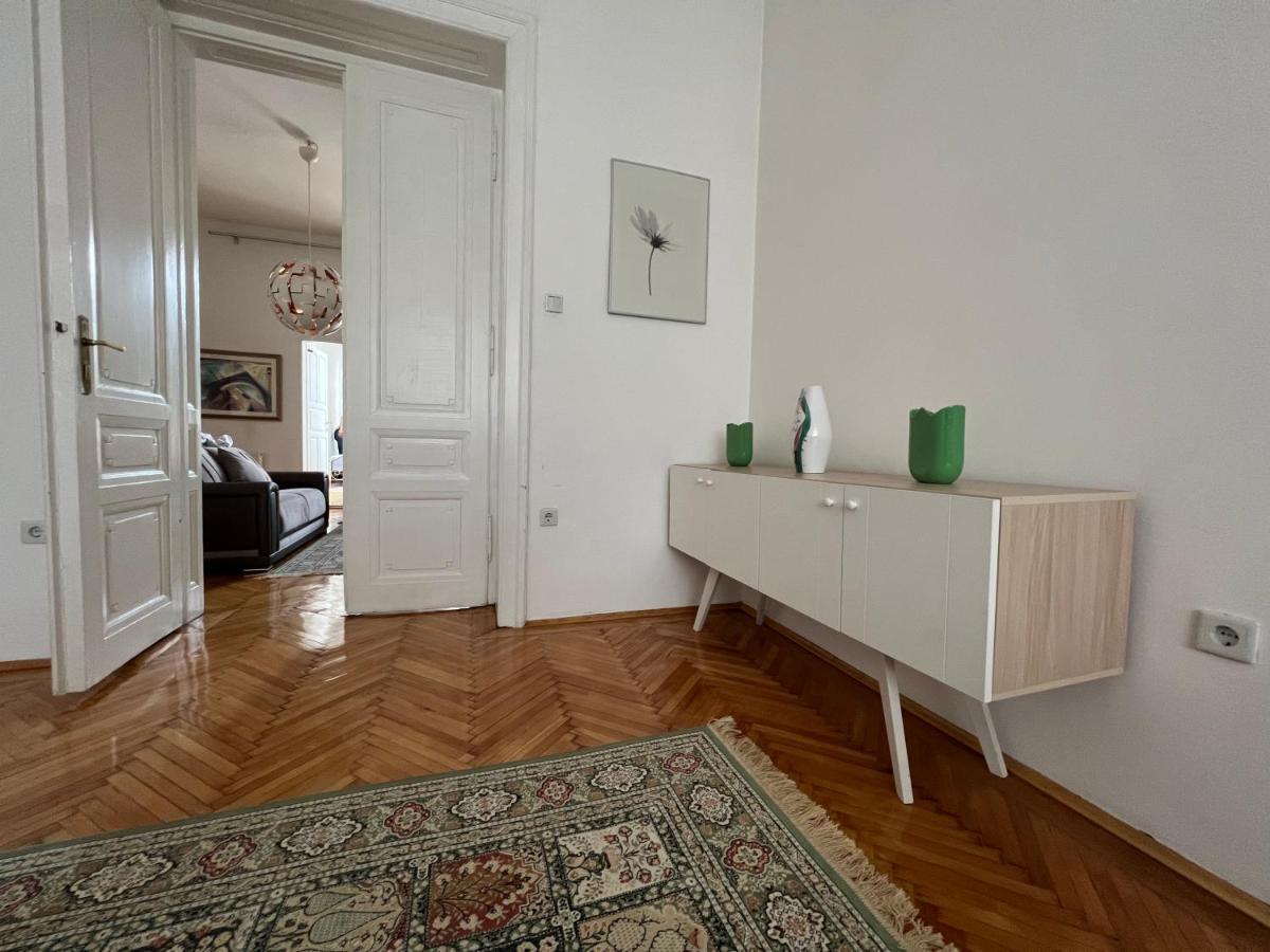 Apartman Happy Lejlighed Sarajevo Eksteriør billede
